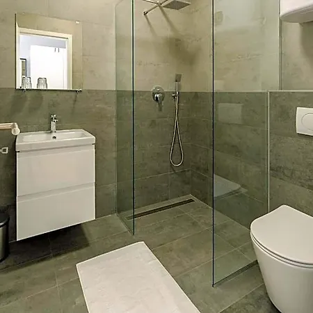 Noa Panzio 4* Felsomalom